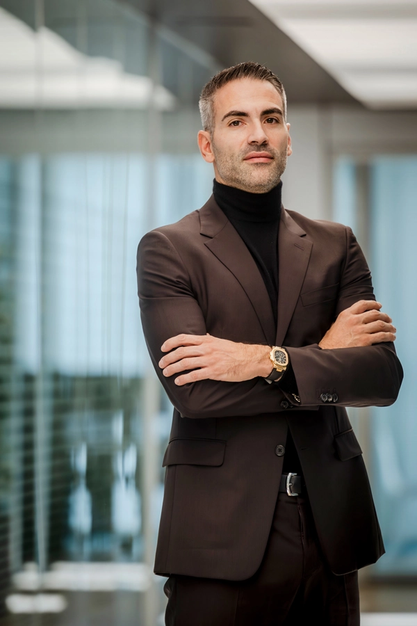 Stiven Muccioli, Founder and CEO of BKN301
